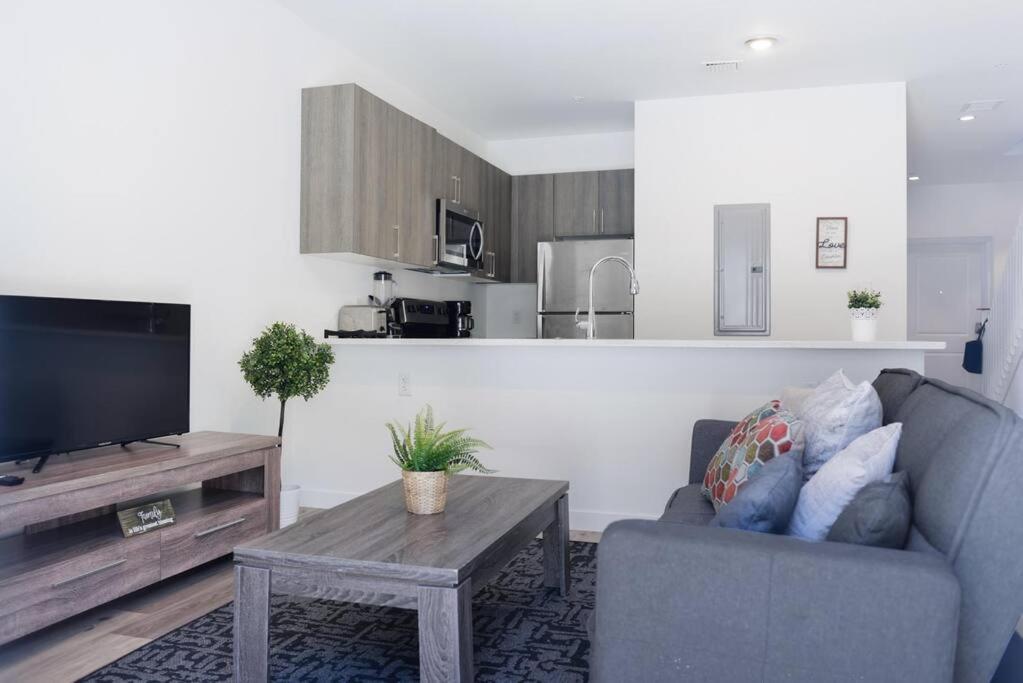 Awesome 3Br Townhouse 15Minutes From The Beach Miami Esterno foto