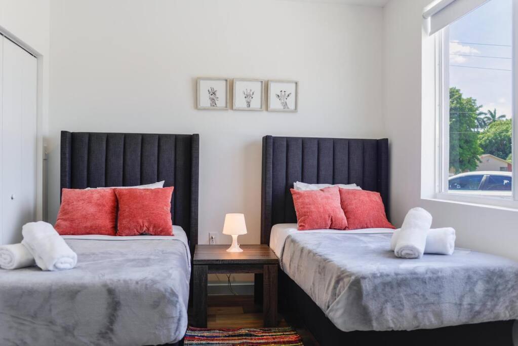 Awesome 3Br Townhouse 15Minutes From The Beach Miami Esterno foto